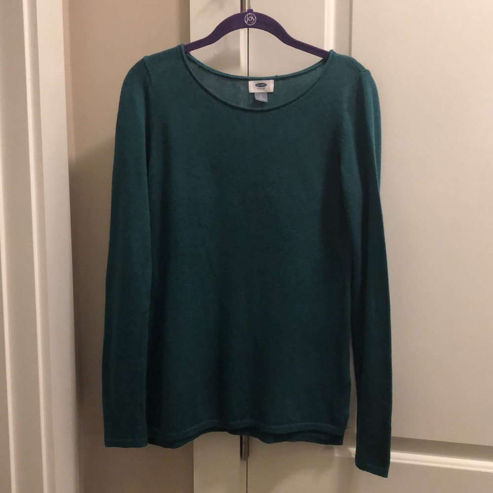 Old Navy sweater top